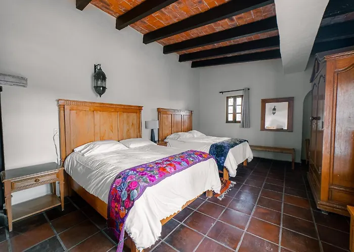 Casablanca Ecoresort, Museum Restaurant & Ollantaytambo
